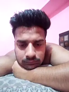 Snapshot of Decentlover67 chatting on May 2026 06:52:01 AM Decentlover67 online show from May 2026 06:52:01 AM