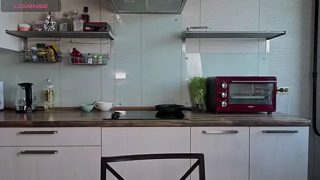 Sparky fox online show from June 2026 01:36:02 AM