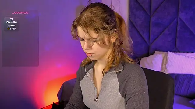 Snapshot of ElizabethVane chatting on March 2026 05:46:02 AM ElizabethVane online show from March 2026 05:46:02 AM