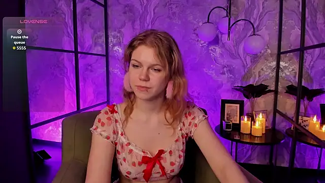 Snapshot of ElizabethVane chatting on April 2026 10:46:01 AM ElizabethVane online show from April 2026 10:46:01 AM