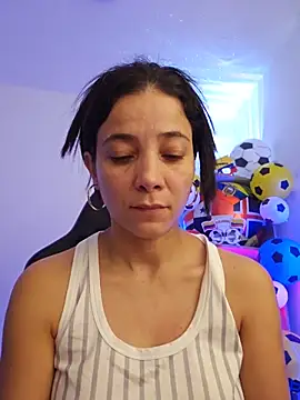miaeyex online show from June 2026 12:03:02 PM