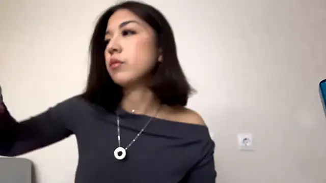 ValentCore online show from March 2026 06:57:01 PM