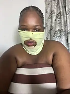 NaughtyGirl0000 online show from June 2026 05:28:02 PM