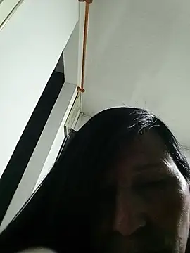 Ladygreeneyes online show from May 2026 02:19:01 AM
