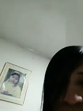Ladygreeneyes online show from July 2026 01:57:01 AM