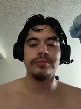 Snapshot of RuledTribe chatting on March 2026 12:43:02 AM RuledTribe online show from March 2026 12:43:02 AM