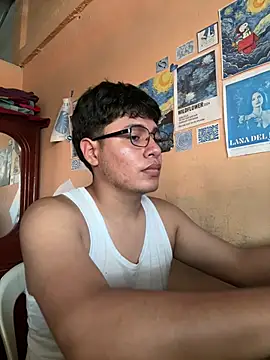 Erickckk online show from March 2026 08:08:02 PM