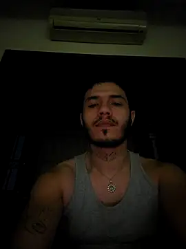 Thewildaliii0 online show from May 2026 04:43:02 AM