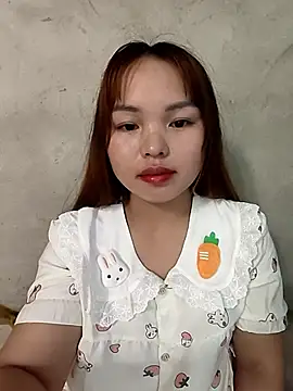 Snapshot of Mina_xYx chatting on May 2026 03:34:01 AM Mina xYx online show from May 2026 03:34:01 AM