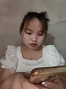 Mina xYx online show from July 2026 04:24:01 PM