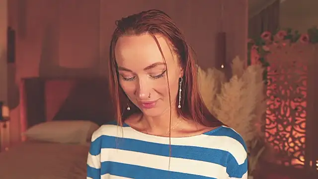 Snapshot of SerenaWest_ chatting on April 2026 05:40:02 PM SerenaWest online show from April 2026 05:40:02 PM