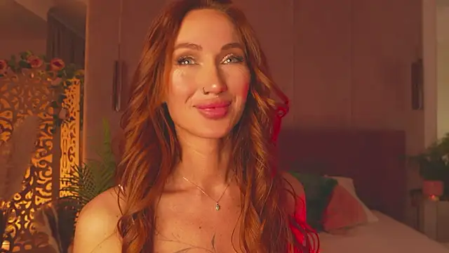 Snapshot of SerenaWest_ chatting on April 2026 05:25:01 PM SerenaWest online show from April 2026 05:25:01 PM
