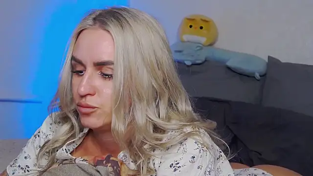 Snapshot of sexy_fuzzy_socks chatting on June 2026 06:36:02 AM sexy fuzzy socks online show from June 2026 06:36:02 AM