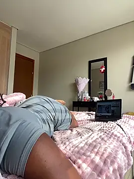 Redroom  online show from March 2026 01:58:01 PM