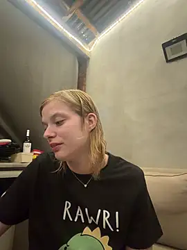 jessebell2003 online show from May 2026 09:21:02 PM