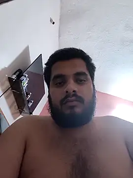shubham19988 online show from April 2026 05:14:02 PM