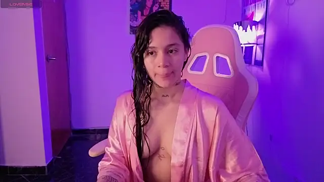 Snapshot of Oliviasims chatting on March 2026 08:46:02 PM Oliviasims online show from March 2026 08:46:02 PM