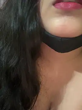 cutieNancy online show from March 2026 03:29:01 PM