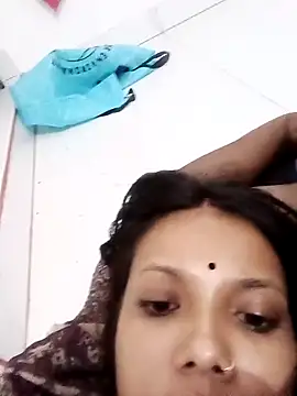 Candyy crushh online show from May 2026 04:17:01 AM
