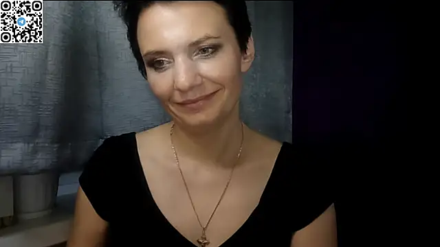 HotMamaQueen234 online show from June 2026 12:30:01 AM
