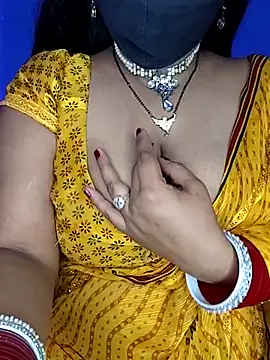 Snapshot of Miss_roohi chatting on July 2026 11:30:01 PM Miss roohi online show from July 2026 11:30:01 PM