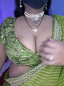 Snapshot of Miss_roohi chatting on July 2026 09:29:02 AM Miss roohi online show from July 2026 09:29:02 AM