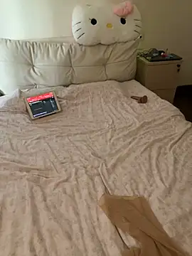 Snapshot of Xiaozuzongo1 chatting on March 2026 08:07:01 AM Xiaozuzongo1 online show from March 2026 08:07:01 AM