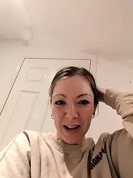 fucklyweds online show from April 2026 03:40:02 AM