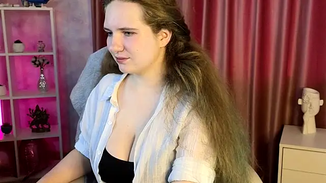 Snapshot of Amaliya_Evans chatting on March 2026 05:57:01 AM Amaliya Evans online show from March 2026 05:57:01 AM