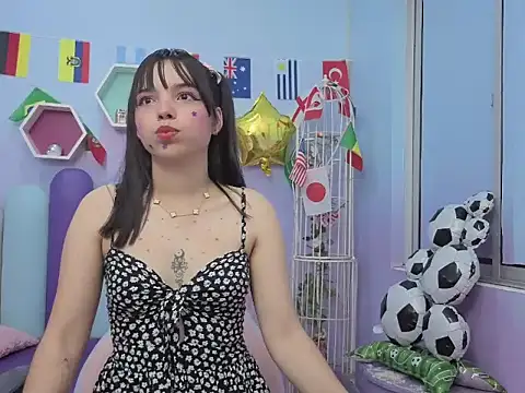 Isaa Skinny online show from July 2026 03:39:01 AM