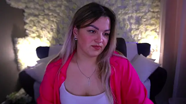 AlissyaGrayy online show from May 2026 06:00:01 AM