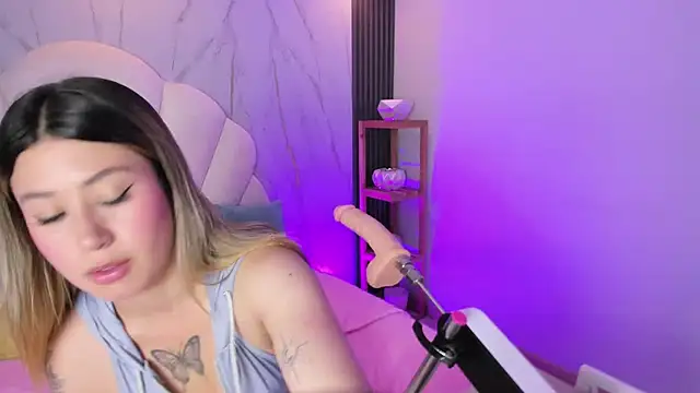 Amber Palmer online show from March 2026 07:50:01 PM