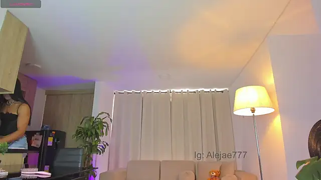 Aleja evangeline online show from June 2026 05:44:01 PM