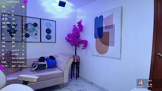 Kitty  meow online show from May 2026 12:32:02 PM