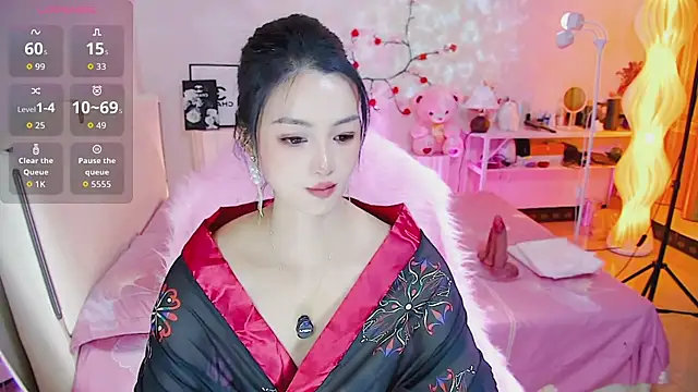Evelyn-007 online show from July 2026 03:28:01 AM