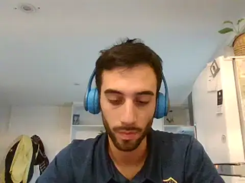 SantinnoVale online show from April 2026 12:02:01 AM