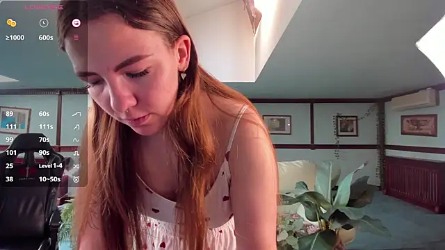 Kirarustle1 online show from May 2026 01:44:01 AM