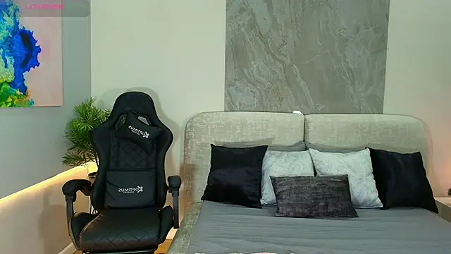 Megan lux  online show from July 2026 03:21:02 PM
