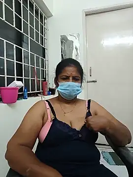 Snapshot of tamil_manjalmaami chatting on June 2026 01:25:02 PM tamil manjalmaami online show from June 2026 01:25:02 PM