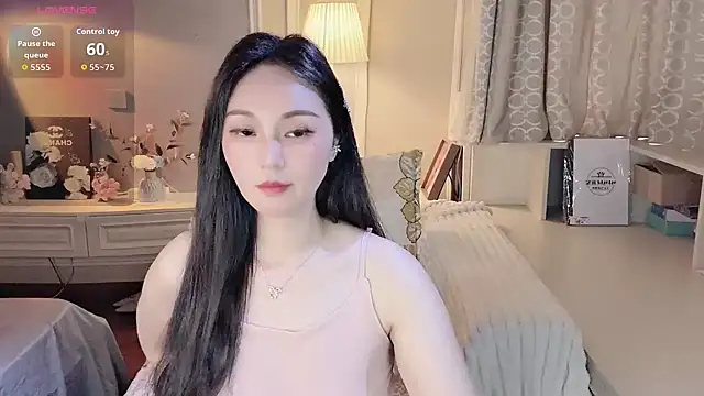 Snapshot of KCYE-CC chatting on May 2026 02:30:01 AM KCYE-CC online show from May 2026 02:30:01 AM