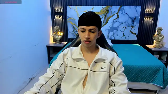 AdrianFranko online show from June 2026 01:26:02 PM