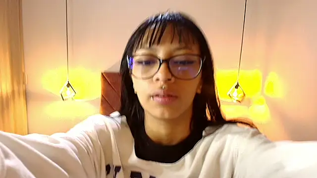 BONIE WILLS online show from May 2026 11:59:01 AM