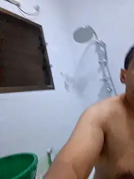 Snapshot of Layzie86 chatting on March 2026 03:48:02 PM Layzie86 online show from March 2026 03:48:02 PM