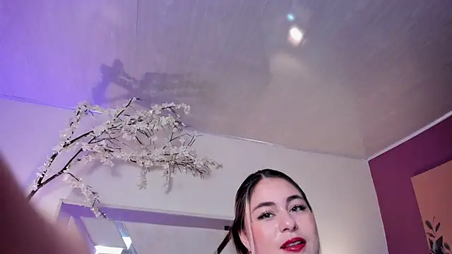 Snapshot of carolina_torres25 chatting on April 2026 01:13:02 PM carolina torres25 online show from April 2026 01:13:02 PM