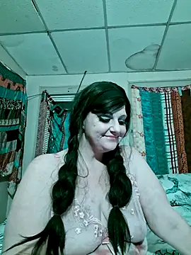 Snapshot of PiSeas chatting on March 2026 04:23:01 AM PiSeas online show from March 2026 04:23:01 AM