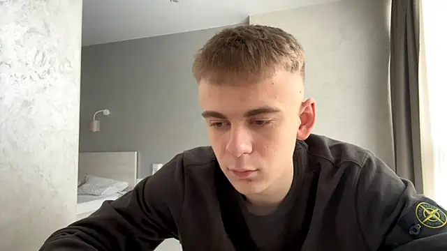Snapshot of SoloFury chatting on April 2026 07:02:01 AM SoloFury online show from April 2026 07:02:01 AM