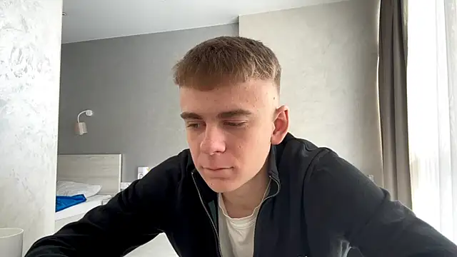 Snapshot of SoloFury chatting on April 2026 07:58:02 AM SoloFury online show from April 2026 07:58:02 AM