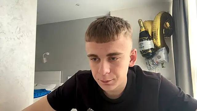 Snapshot of SoloFury chatting on May 2026 02:45:01 PM SoloFury online show from May 2026 02:45:01 PM