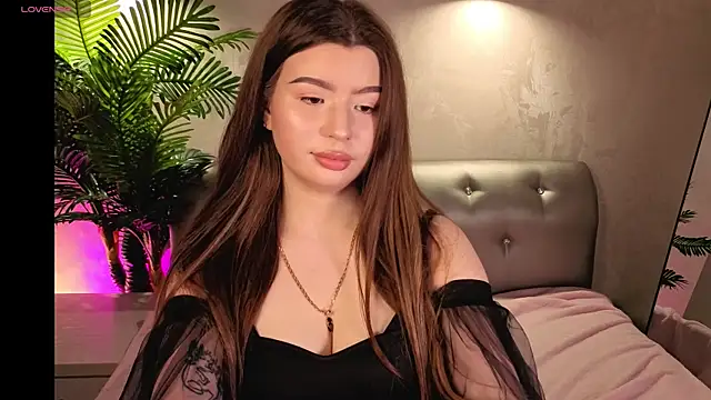 Sophia Everly online show from April 2026 09:47:02 AM