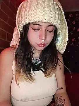 Petite CherryX online show from June 2026 01:52:02 AM